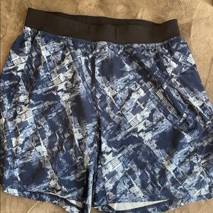 Lululemon men’s shorts size large
